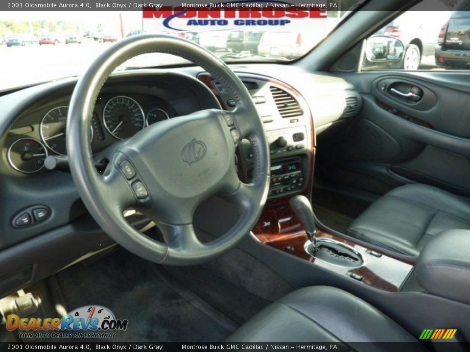 2001 Oldsmobile Aurora 4.0 Black Onyx / Dark Gray Photo #16