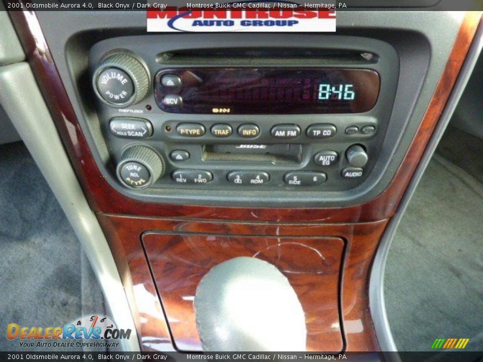 2001 Oldsmobile Aurora 4.0 Black Onyx / Dark Gray Photo #28