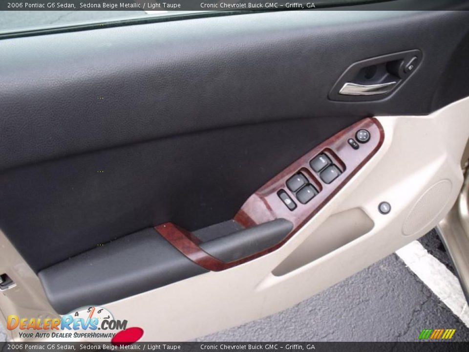2006 Pontiac G6 Sedan Sedona Beige Metallic / Light Taupe Photo #10