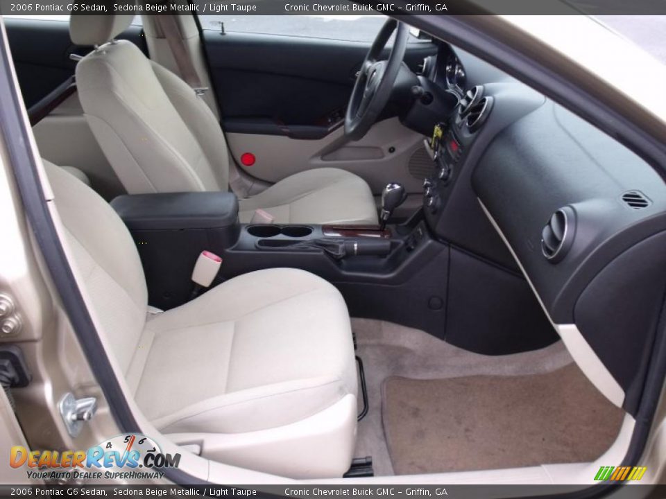 2006 Pontiac G6 Sedan Sedona Beige Metallic / Light Taupe Photo #13