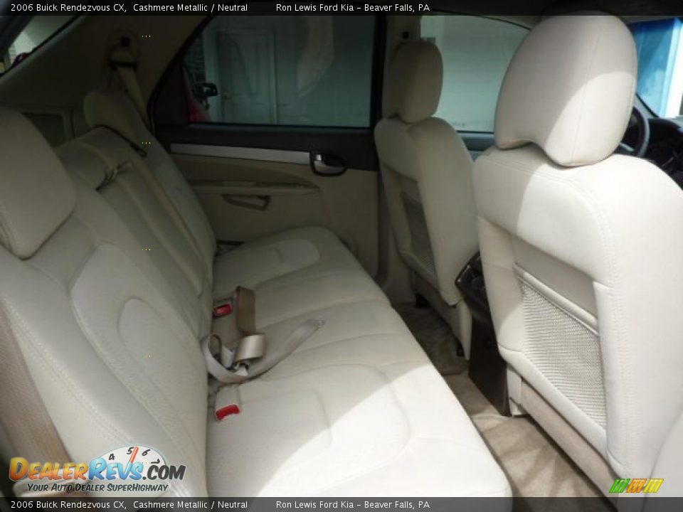 2006 Buick Rendezvous CX Cashmere Metallic / Neutral Photo #19