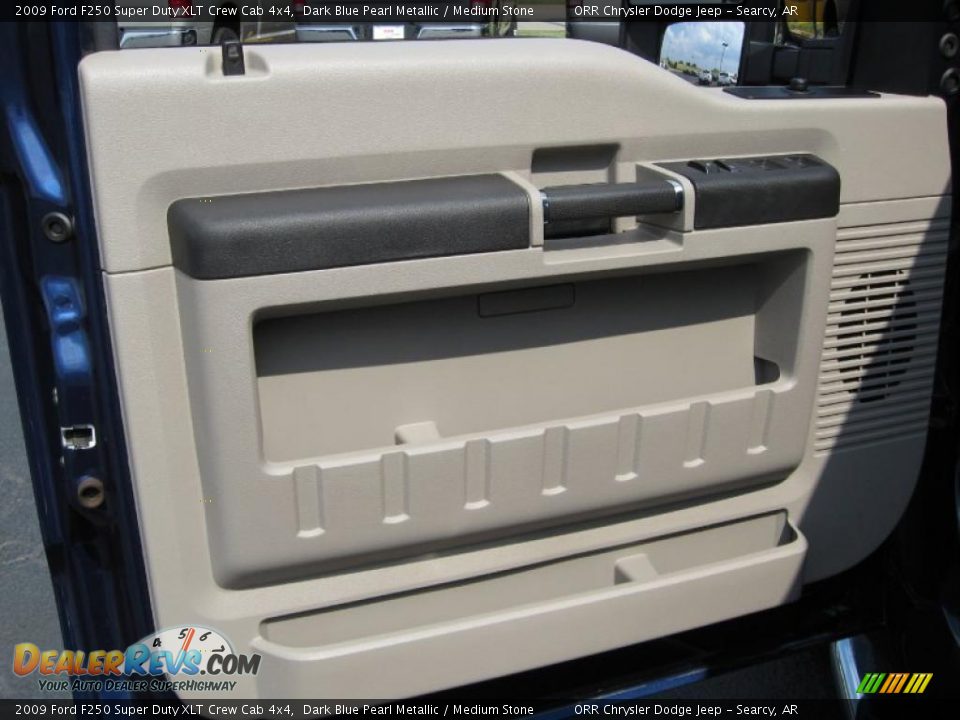 2009 Ford F250 Super Duty XLT Crew Cab 4x4 Dark Blue Pearl Metallic / Medium Stone Photo #14