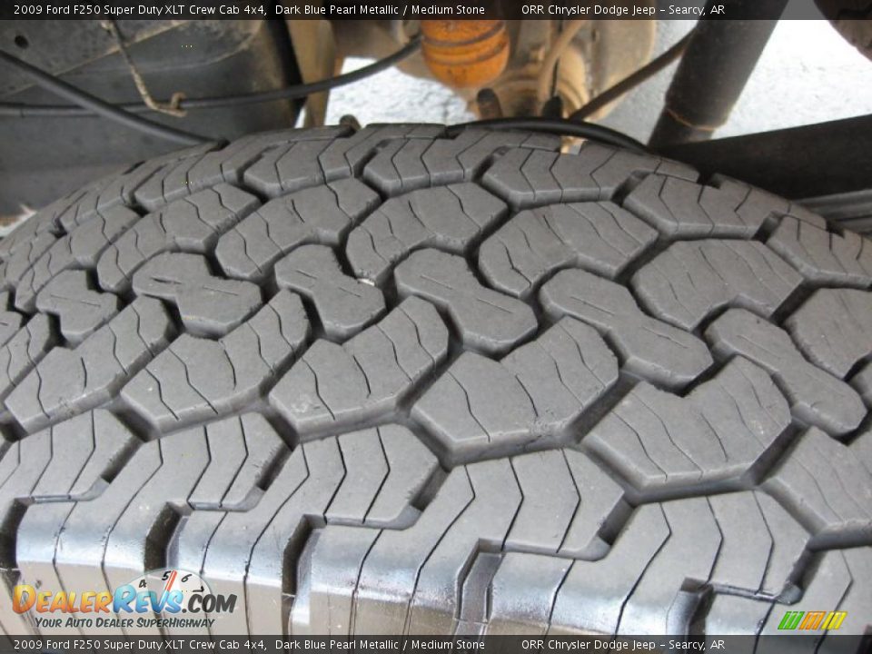 2009 Ford F250 Super Duty XLT Crew Cab 4x4 Dark Blue Pearl Metallic / Medium Stone Photo #21