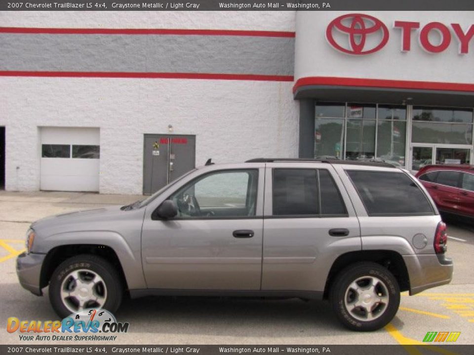 2007 Chevrolet TrailBlazer LS 4x4 Graystone Metallic / Light Gray Photo #3