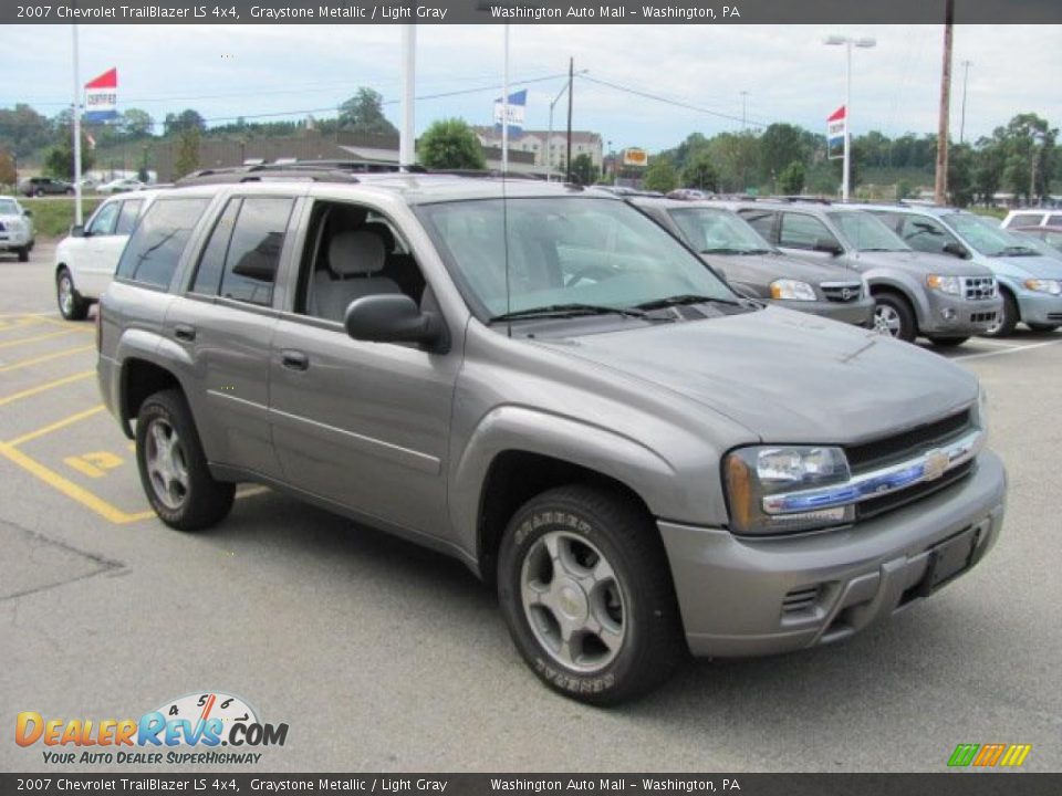 2007 Chevrolet TrailBlazer LS 4x4 Graystone Metallic / Light Gray Photo #9