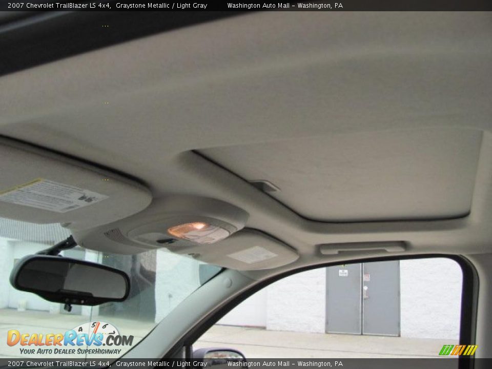 2007 Chevrolet TrailBlazer LS 4x4 Graystone Metallic / Light Gray Photo #14