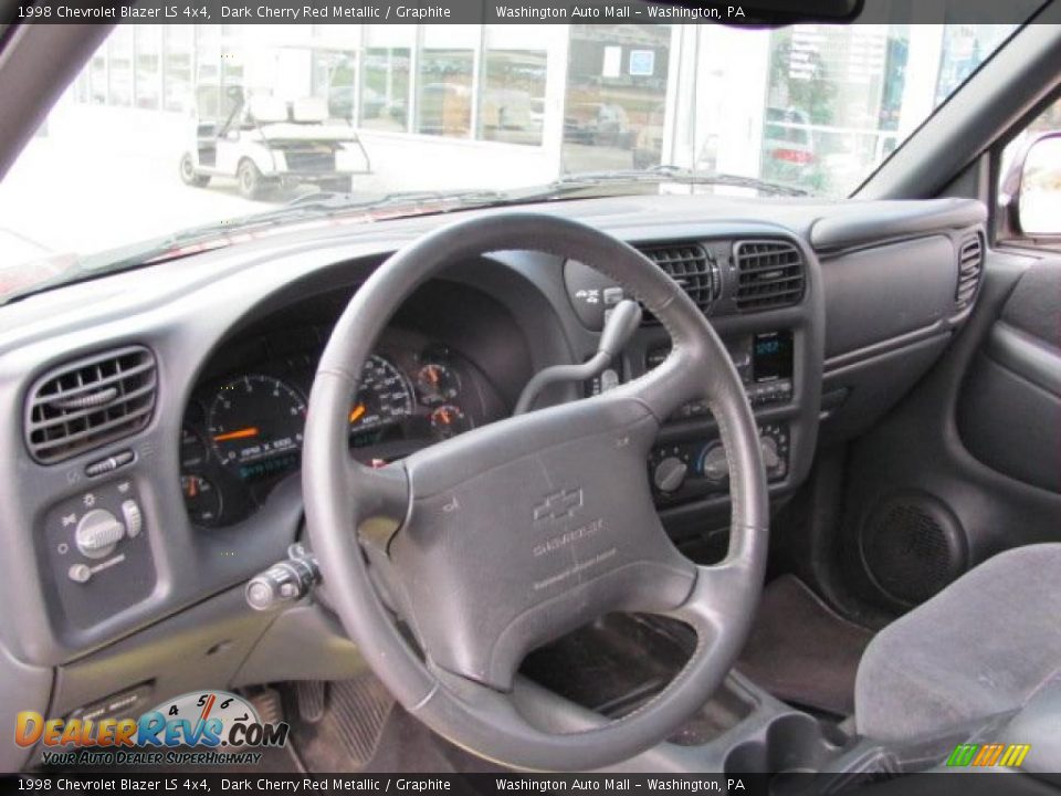 1998 Chevrolet Blazer LS 4x4 Dark Cherry Red Metallic / Graphite Photo #12