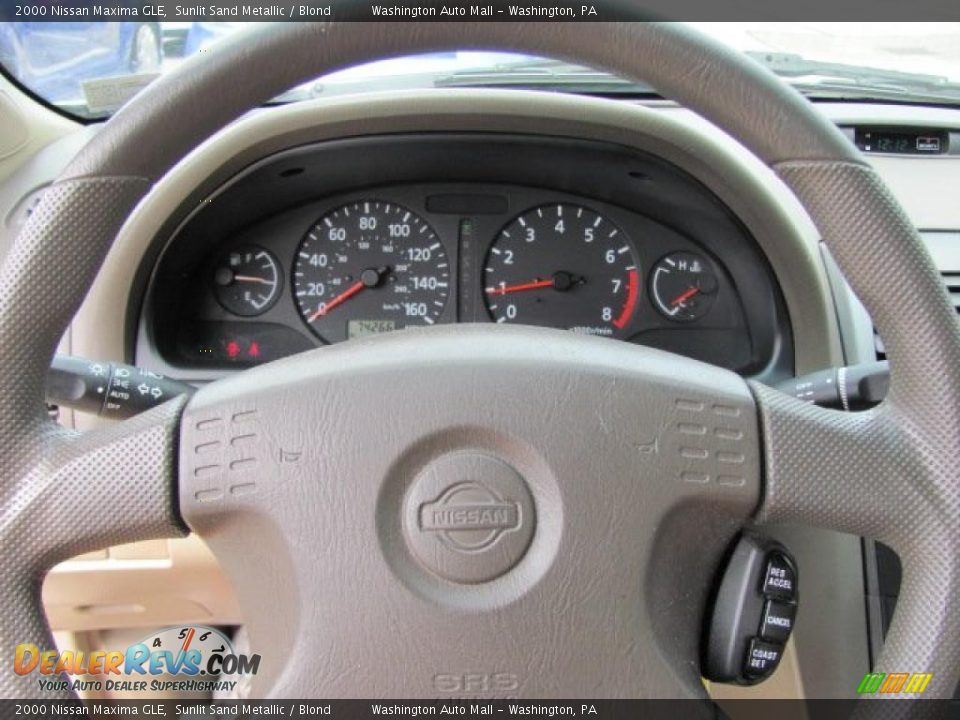 2000 Nissan Maxima GLE Sunlit Sand Metallic / Blond Photo #17
