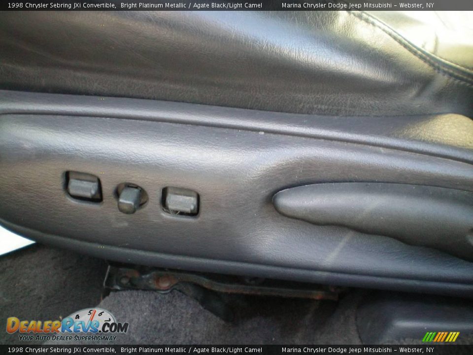 1998 Chrysler Sebring JXi Convertible Bright Platinum Metallic / Agate Black/Light Camel Photo #2