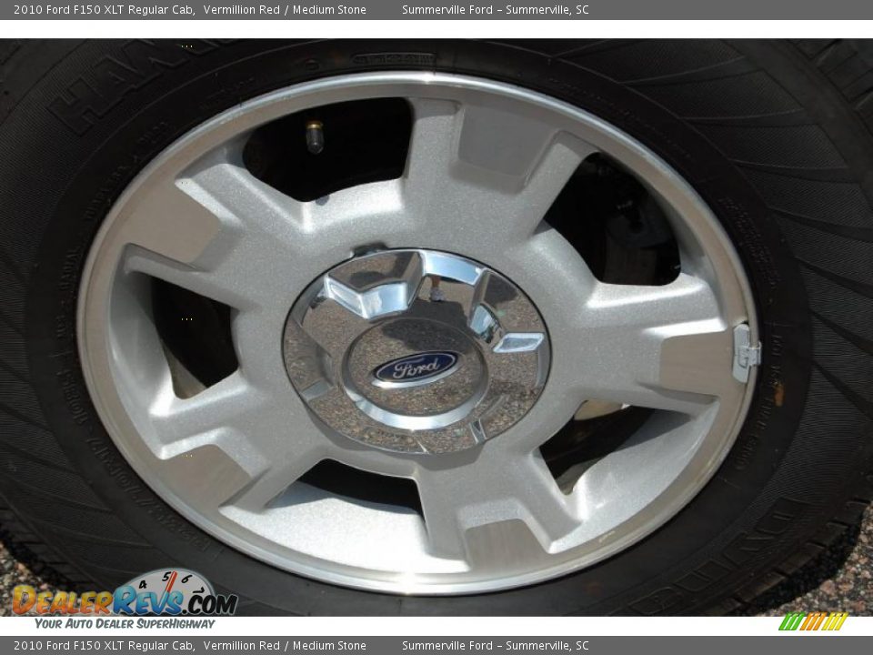 2010 Ford F150 XLT Regular Cab Vermillion Red / Medium Stone Photo #17