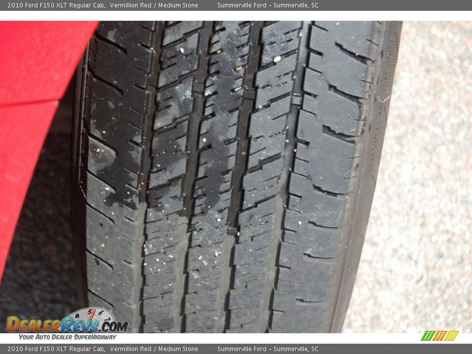 2010 Ford F150 XLT Regular Cab Vermillion Red / Medium Stone Photo #18