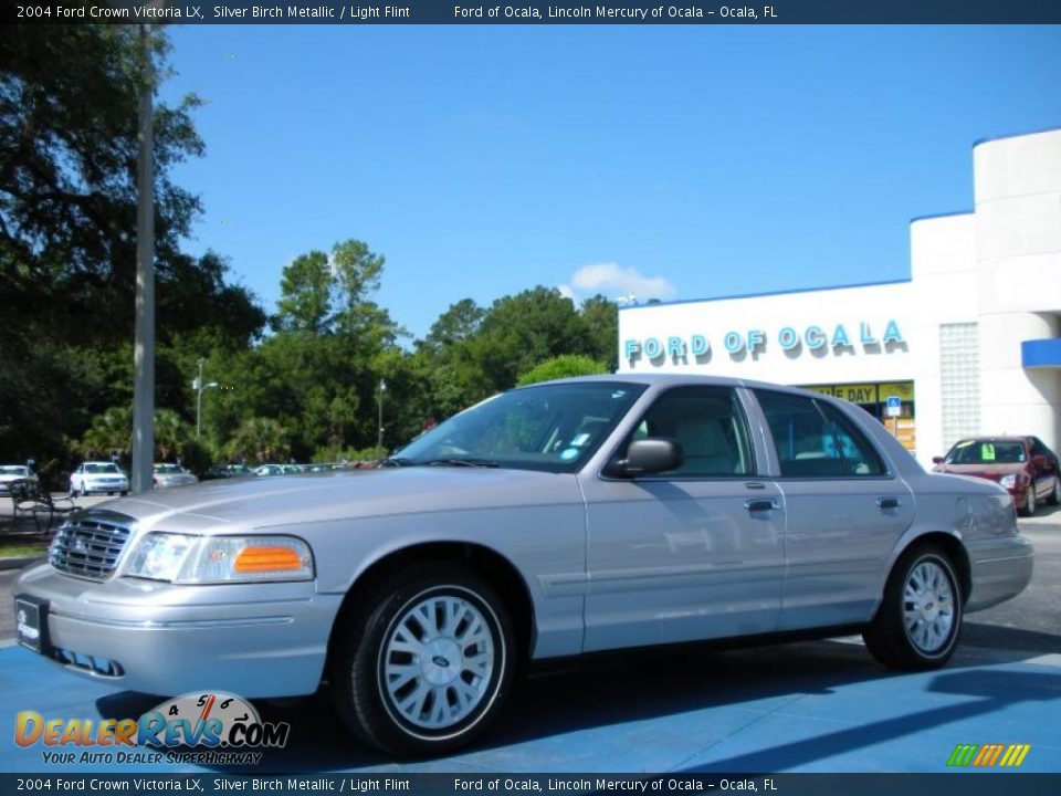 2004 Ford Crown Victoria LX Silver Birch Metallic / Light Flint Photo #1