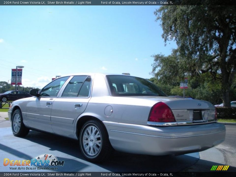 2004 Ford Crown Victoria LX Silver Birch Metallic / Light Flint Photo #3