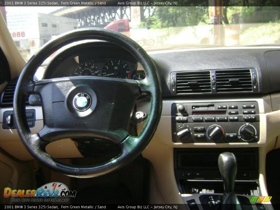 2001 BMW 3 Series 325i Sedan Fern Green Metallic / Sand Photo #7
