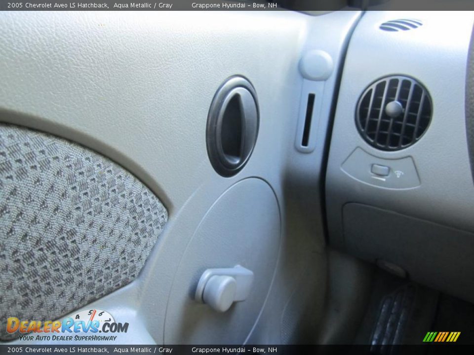 2005 Chevrolet Aveo LS Hatchback Aqua Metallic / Gray Photo #11