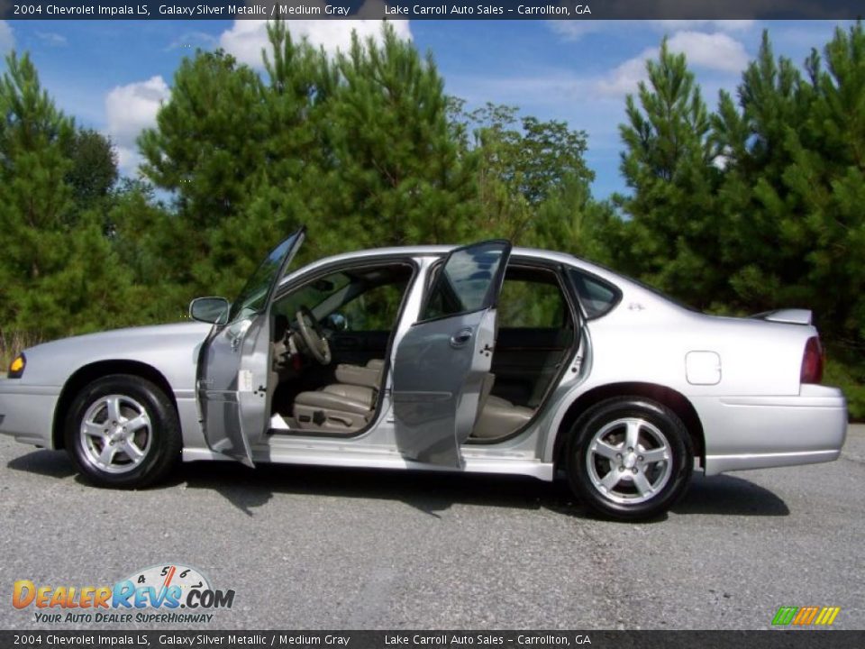 2004 Chevrolet Impala LS Galaxy Silver Metallic / Medium Gray Photo #14