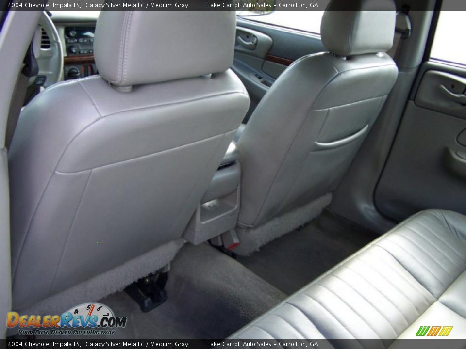 2004 Chevrolet Impala LS Galaxy Silver Metallic / Medium Gray Photo #17
