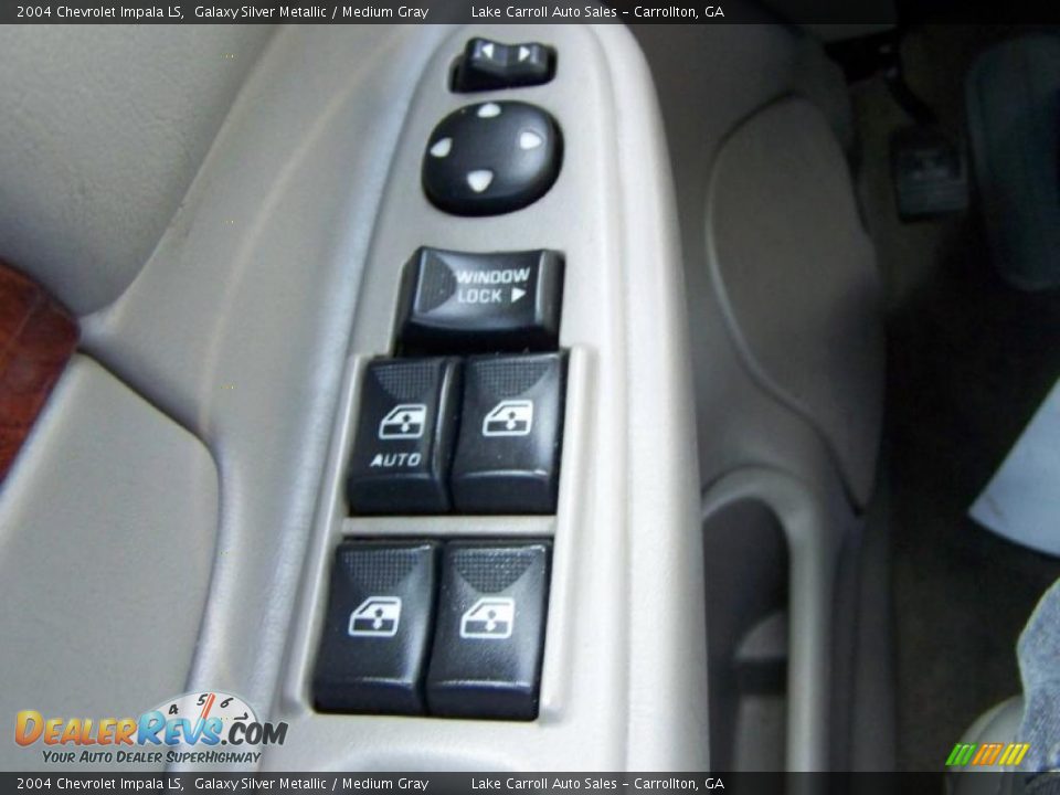 2004 Chevrolet Impala LS Galaxy Silver Metallic / Medium Gray Photo #20