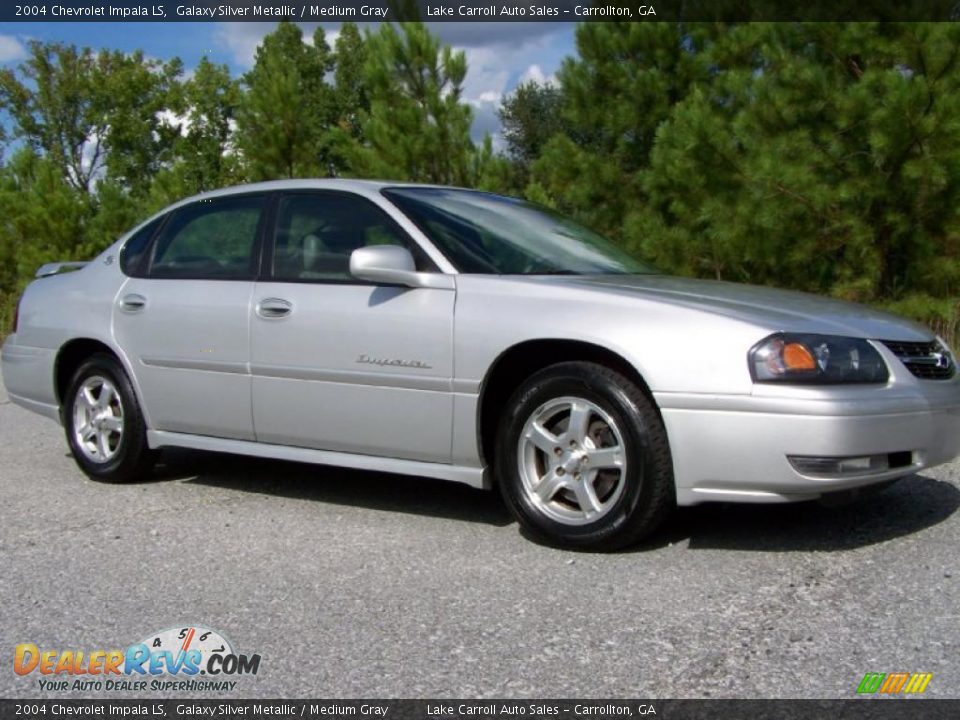 2004 Chevrolet Impala LS Galaxy Silver Metallic / Medium Gray Photo #34