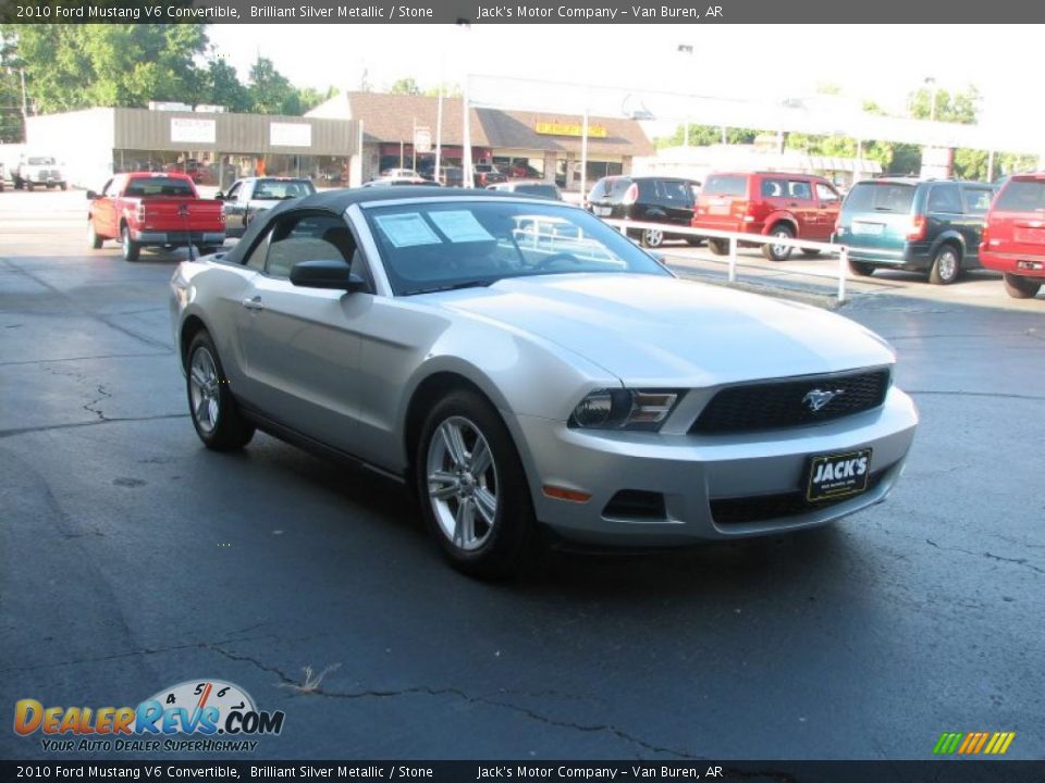 2010 Ford Mustang V6 Convertible Brilliant Silver Metallic / Stone Photo #4