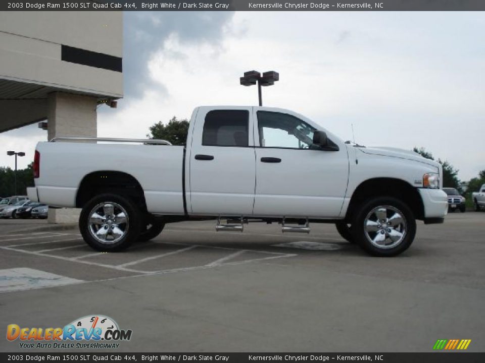 2003 Dodge Ram 1500 SLT Quad Cab 4x4 Bright White / Dark Slate Gray Photo #2