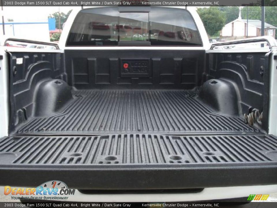 2003 Dodge Ram 1500 SLT Quad Cab 4x4 Bright White / Dark Slate Gray Photo #13