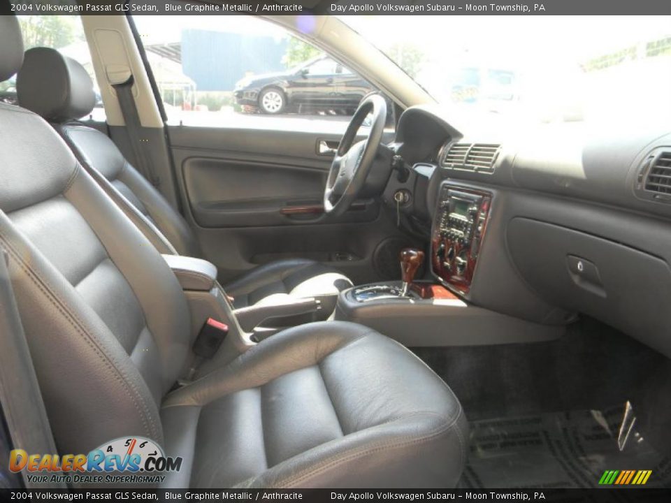 2004 Volkswagen Passat GLS Sedan Blue Graphite Metallic / Anthracite Photo #11