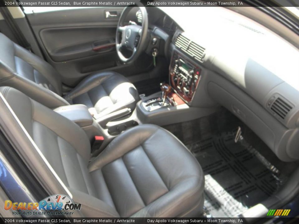 2004 Volkswagen Passat GLS Sedan Blue Graphite Metallic / Anthracite Photo #13