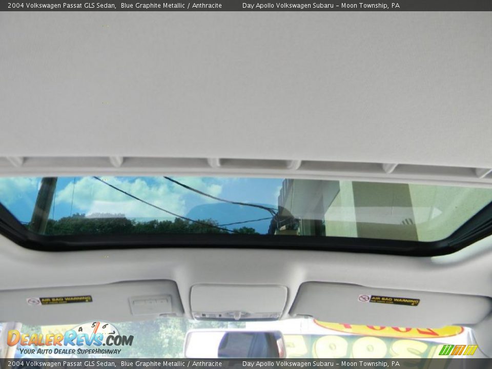 2004 Volkswagen Passat GLS Sedan Blue Graphite Metallic / Anthracite Photo #17