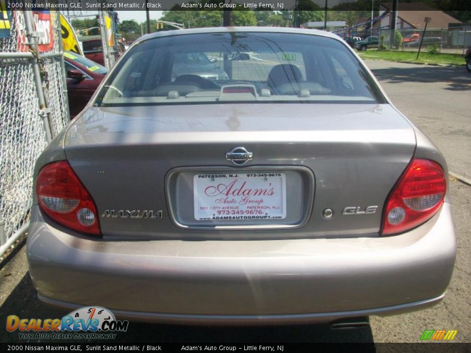 2000 Nissan Maxima GLE Sunlit Sand Metallic / Black Photo #13