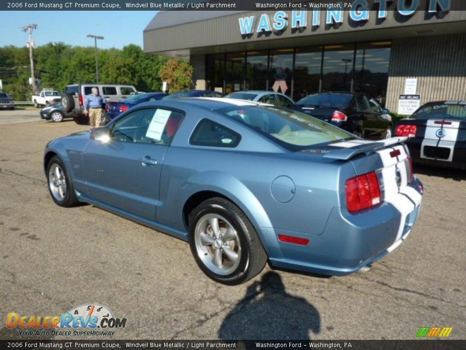 2006 Ford Mustang GT Premium Coupe Windveil Blue Metallic / Light Parchment Photo #2