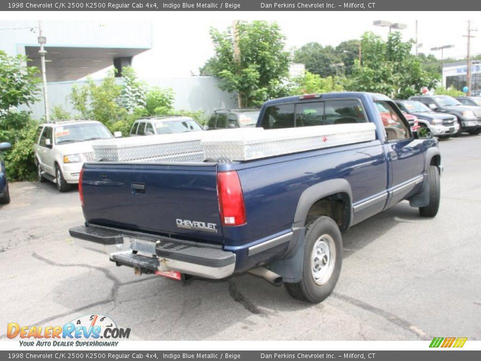 1998 Chevrolet C/K 2500 K2500 Regular Cab 4x4 Indigo Blue Metallic / Beige Photo #5