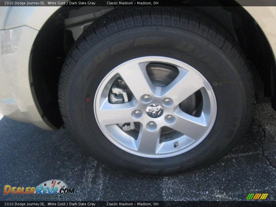 2010 Dodge Journey SE White Gold / Dark Slate Gray Photo #5