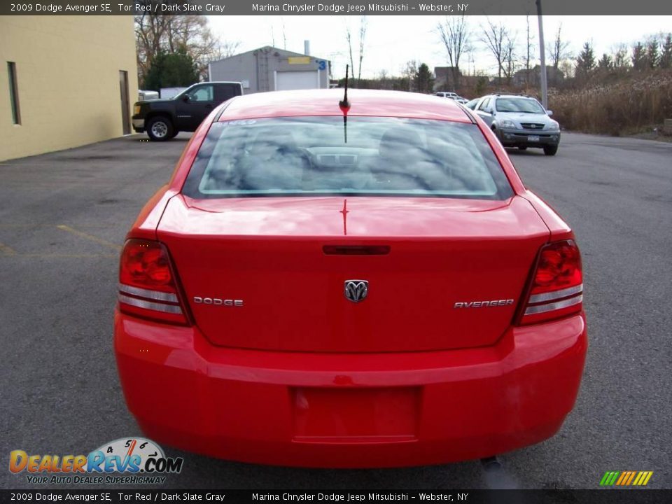 2009 Dodge Avenger SE Tor Red / Dark Slate Gray Photo #2