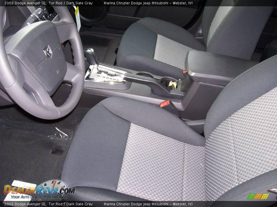 2009 Dodge Avenger SE Tor Red / Dark Slate Gray Photo #8