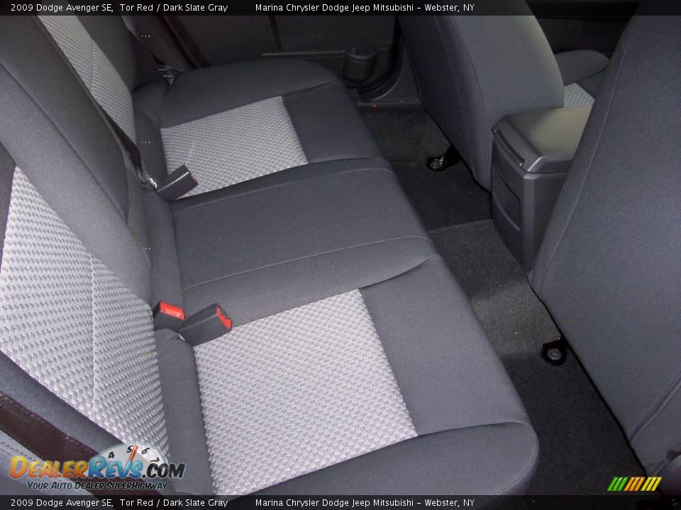 2009 Dodge Avenger SE Tor Red / Dark Slate Gray Photo #10