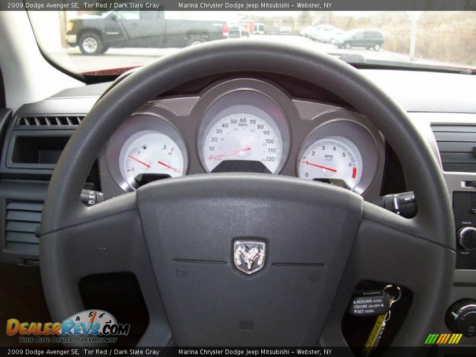 2009 Dodge Avenger SE Tor Red / Dark Slate Gray Photo #13