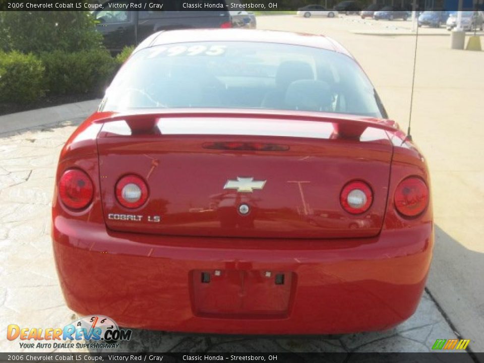 2006 Chevrolet Cobalt LS Coupe Victory Red / Gray Photo #3