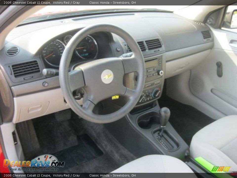 2006 Chevrolet Cobalt LS Coupe Victory Red / Gray Photo #15