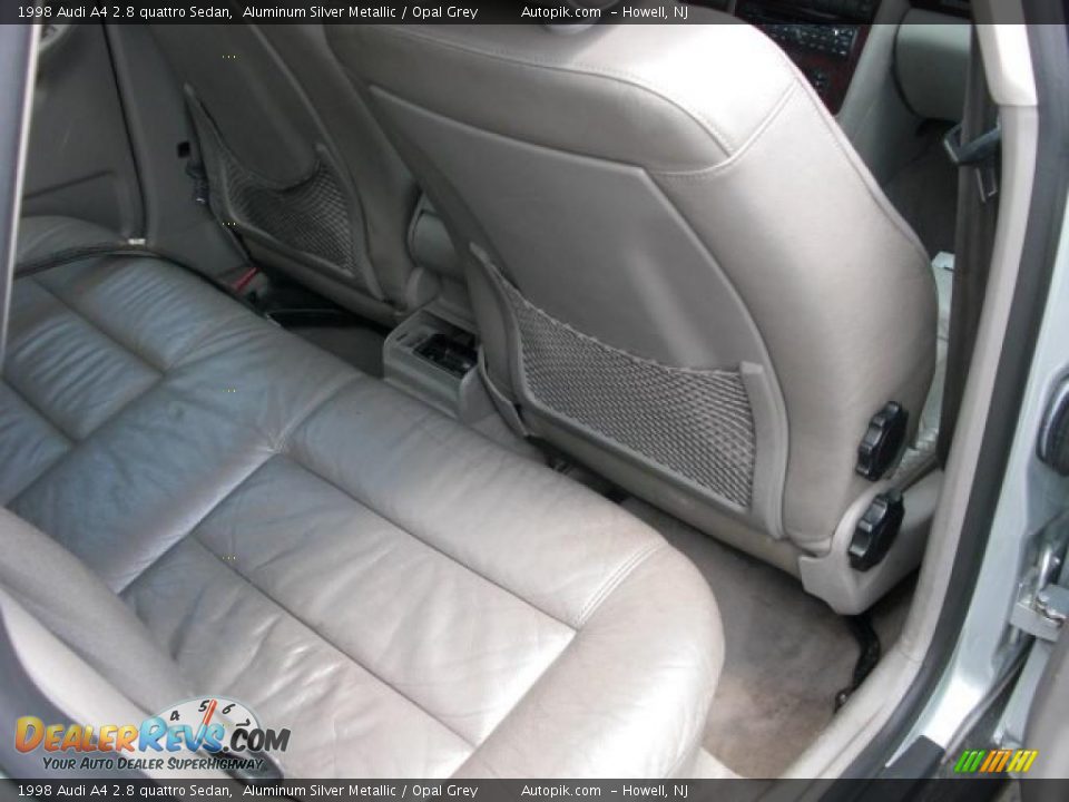 1998 Audi A4 2.8 quattro Sedan Aluminum Silver Metallic / Opal Grey Photo #11