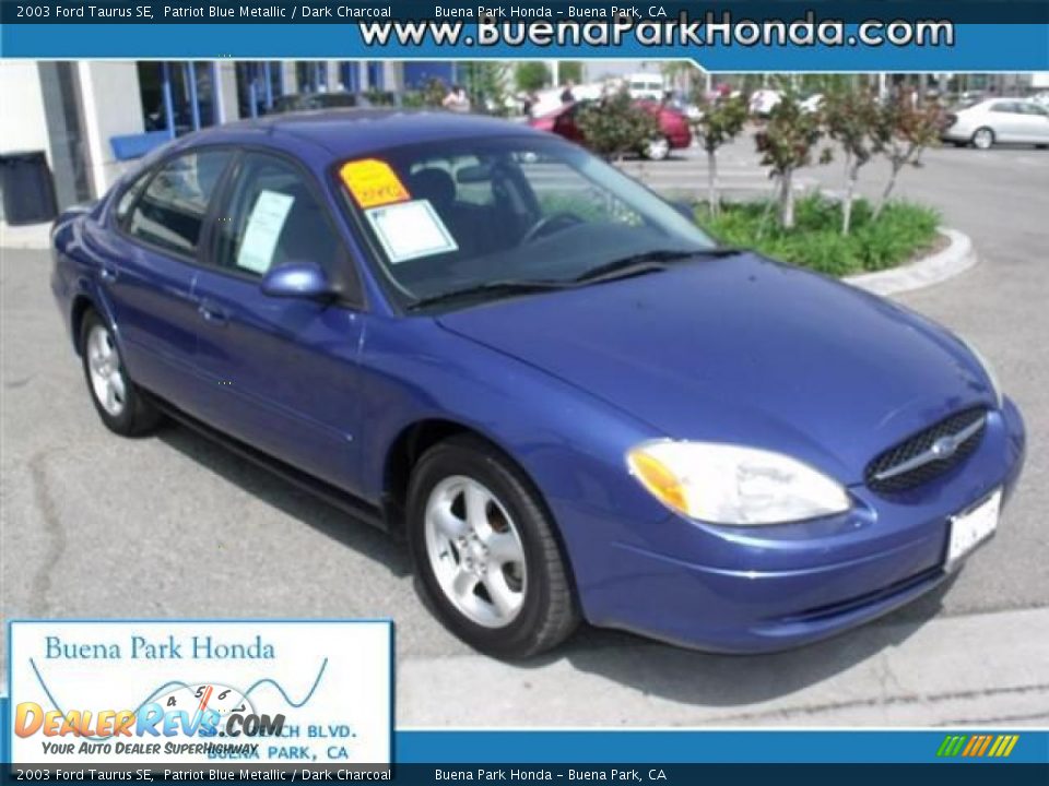 2003 Ford Taurus SE Patriot Blue Metallic / Dark Charcoal Photo #1
