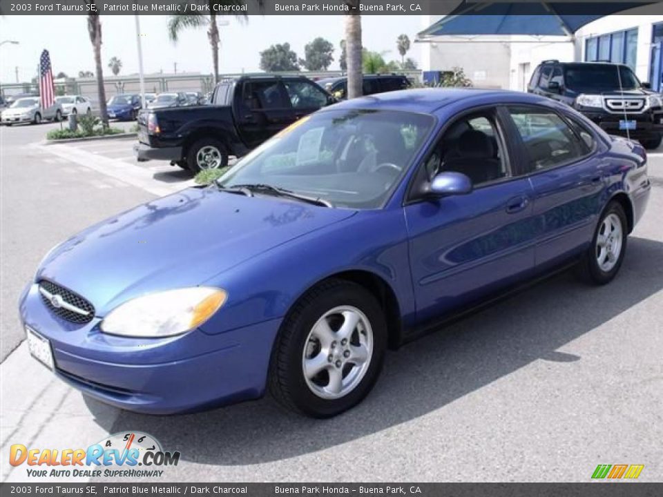 2003 Ford Taurus SE Patriot Blue Metallic / Dark Charcoal Photo #3