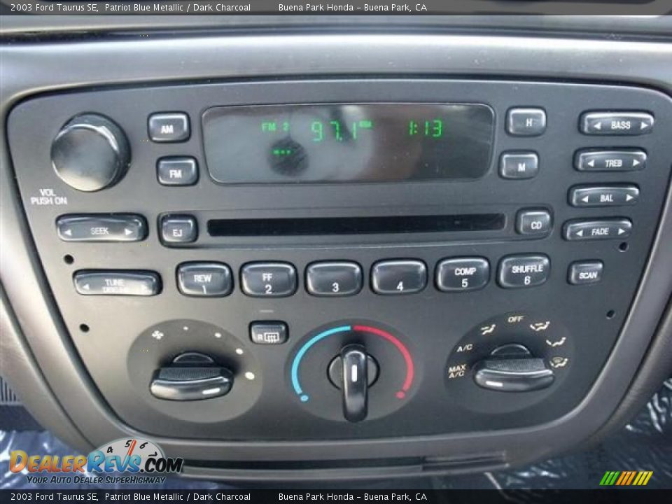 2003 Ford Taurus SE Patriot Blue Metallic / Dark Charcoal Photo #23