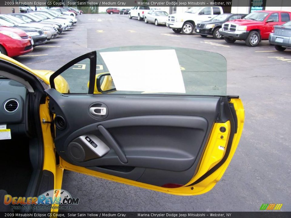 2009 Mitsubishi Eclipse GS Coupe Solar Satin Yellow / Medium Gray Photo #12
