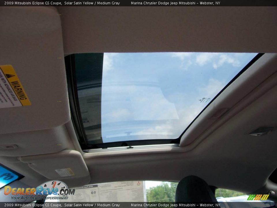2009 Mitsubishi Eclipse GS Coupe Solar Satin Yellow / Medium Gray Photo #17