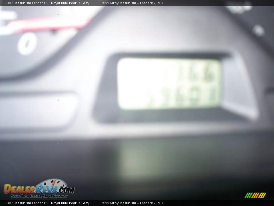 2002 Mitsubishi Lancer ES Royal Blue Pearl / Gray Photo #7