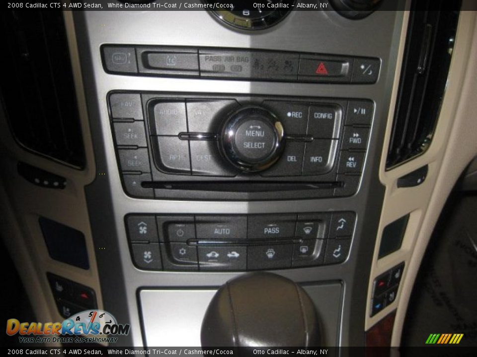 2008 Cadillac CTS 4 AWD Sedan White Diamond Tri-Coat / Cashmere/Cocoa Photo #9
