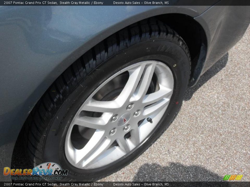 2007 Pontiac Grand Prix GT Sedan Stealth Gray Metallic / Ebony Photo #12