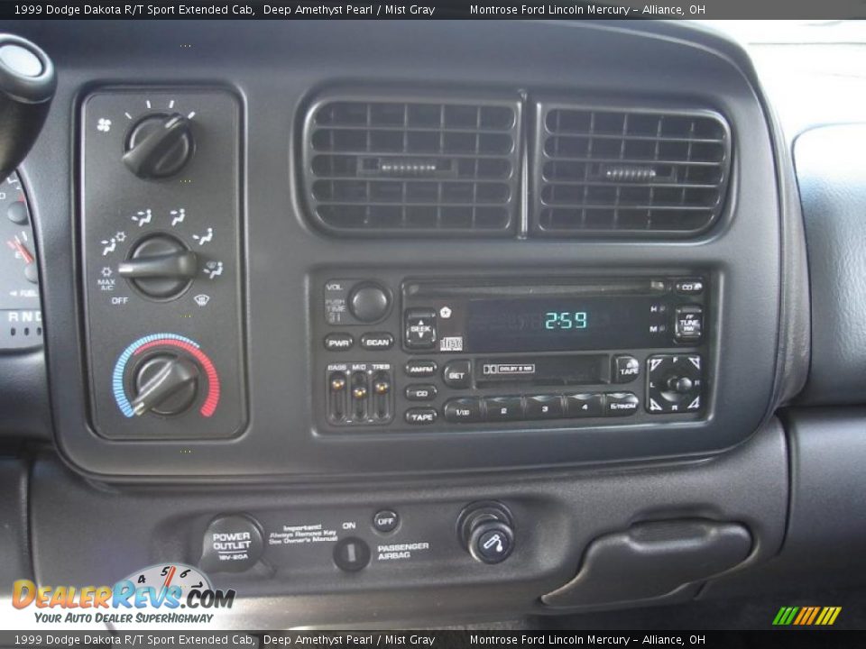 1999 Dodge Dakota R/T Sport Extended Cab Deep Amethyst Pearl / Mist Gray Photo #28