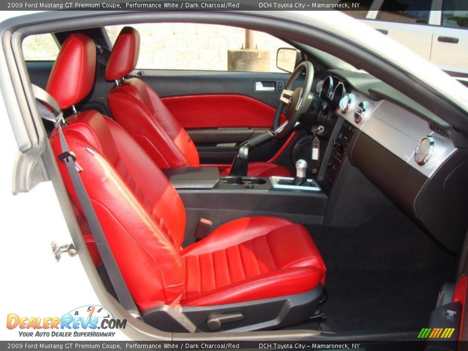 2009 Ford Mustang GT Premium Coupe Performance White / Dark Charcoal/Red Photo #18
